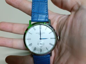 Đồng hồ đeo tay không phải chỉ đề xem giờ mà mang