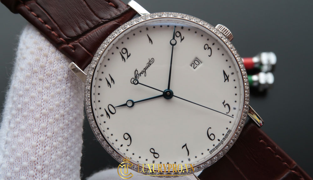Ưu điểm của chiếc đồng hồ Bregue super fake rep