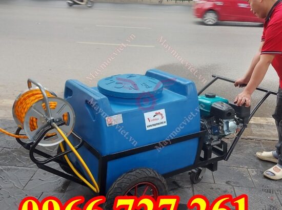 Máy phun thuốc thùng 200L đẩy tay di động