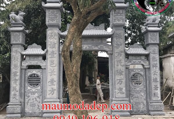 Lắp đặt cổng đá tam quan nhà thờ họ tại Thái Bình