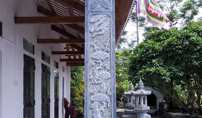 Mẫu cột đình chùa bằng đá đẹp độc đáo