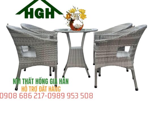 Bàn ghế ngoài trời HGH