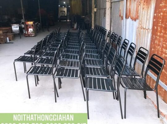 Bàn ghế rẻ bền đẹp Hồng Gia Hân H142