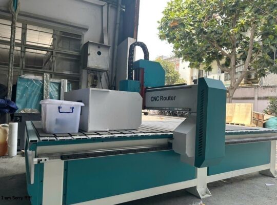 Máy cắt CNC 1325 là gì? Nên mua máy ở đâu uy tín chất lượng ?