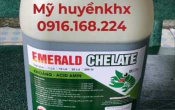 Emerald chelate