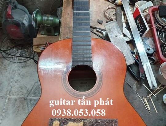 Nhận sửa đàn guitar giá rẻ tại nhạc cụ guitar tấn phát